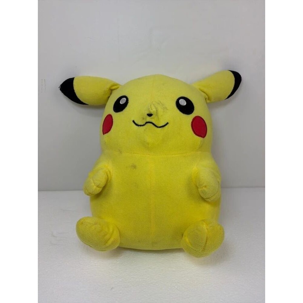 Pokemon pikachu stuffed animal plush stuffy